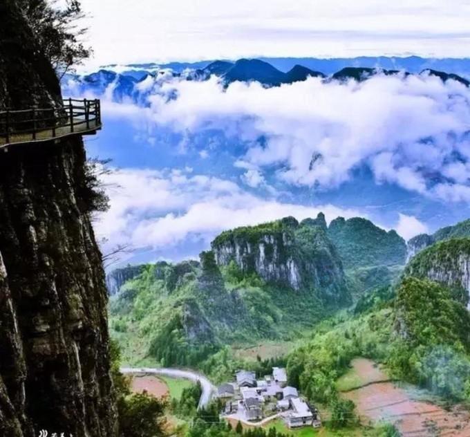逃离弃城